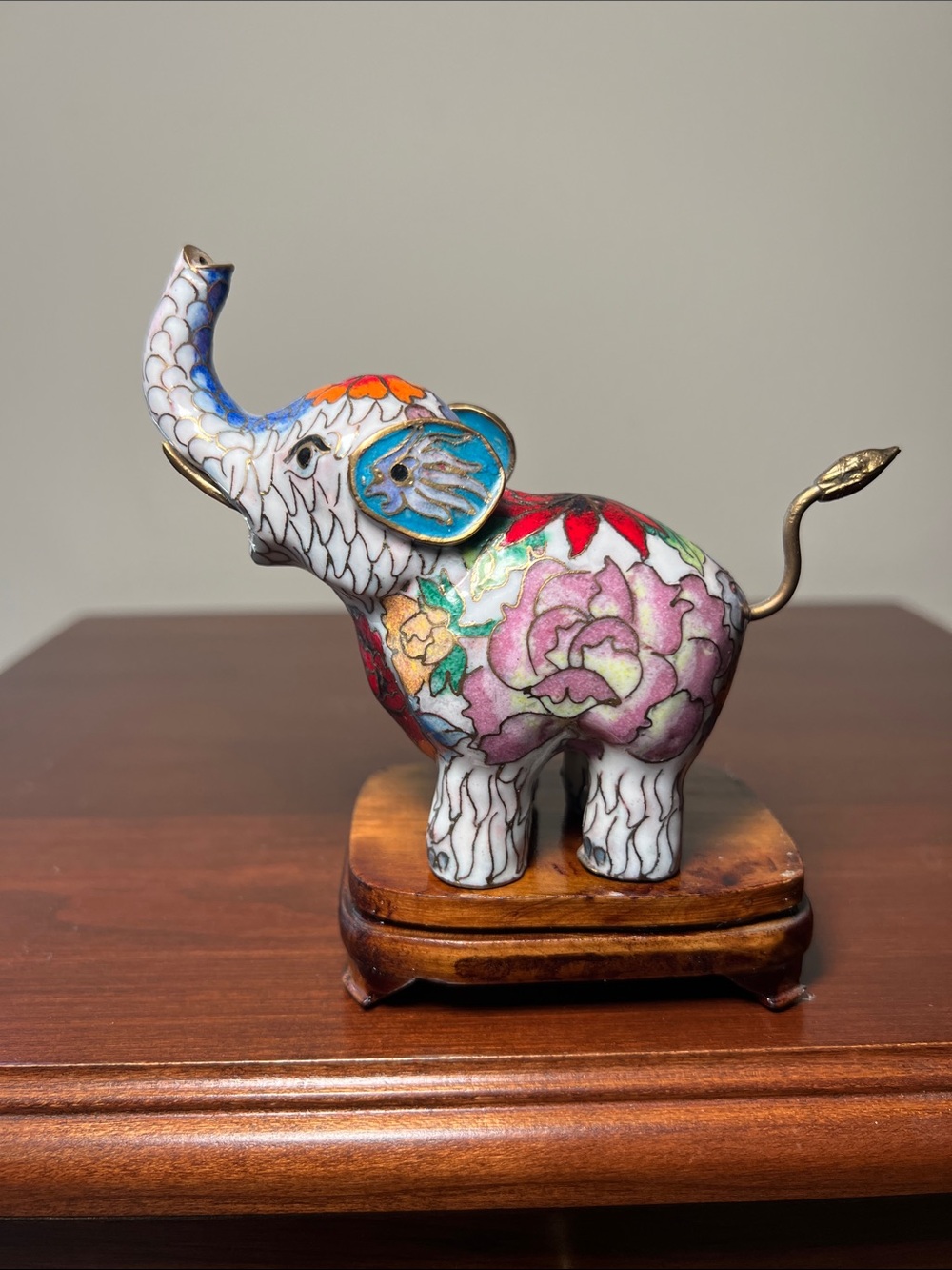 Vintage Colorful Cloisonné Enamel Elephant Figurine with Wooden Display Stand - Picture 3 of 13